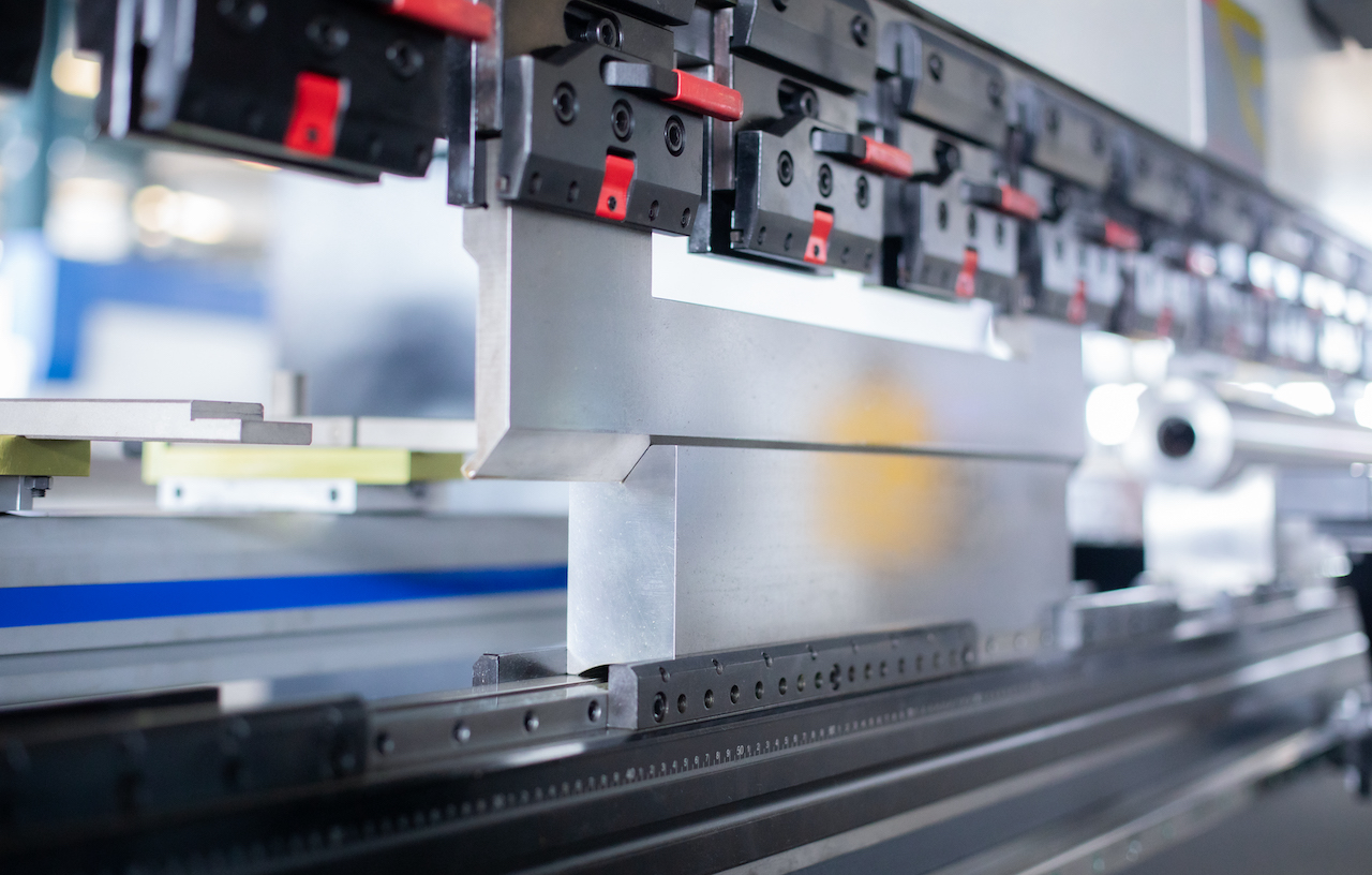 100t Hydraulic Cnc Brake Press Crowning Cnc Press Brake Delem 100t Hidrolik Cnc Fren Pres Taçlama Cnc Abkant Pres Delem