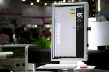 1500*3000mm 500w Racuys Or Ipg Fiber Laser Cutting Machine 1500*3000mm 500w Racuys Veya Ipg Fiber Lazer Kesim Makinesi