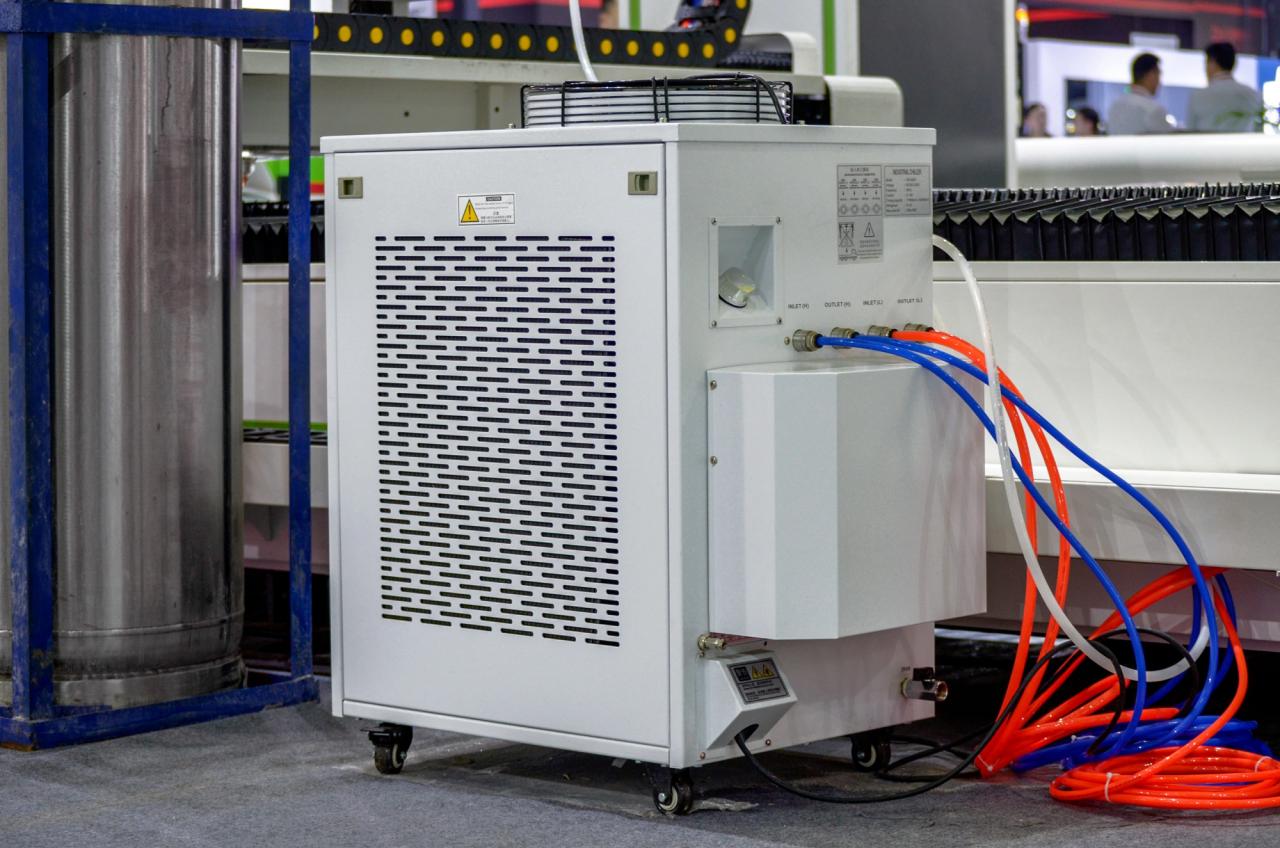 1500*3000mm 500w Racuys Or Ipg Fiber Laser Cutting Machine 1500*3000mm 500w Racuys Veya Ipg Fiber Lazer Kesim Makinesi