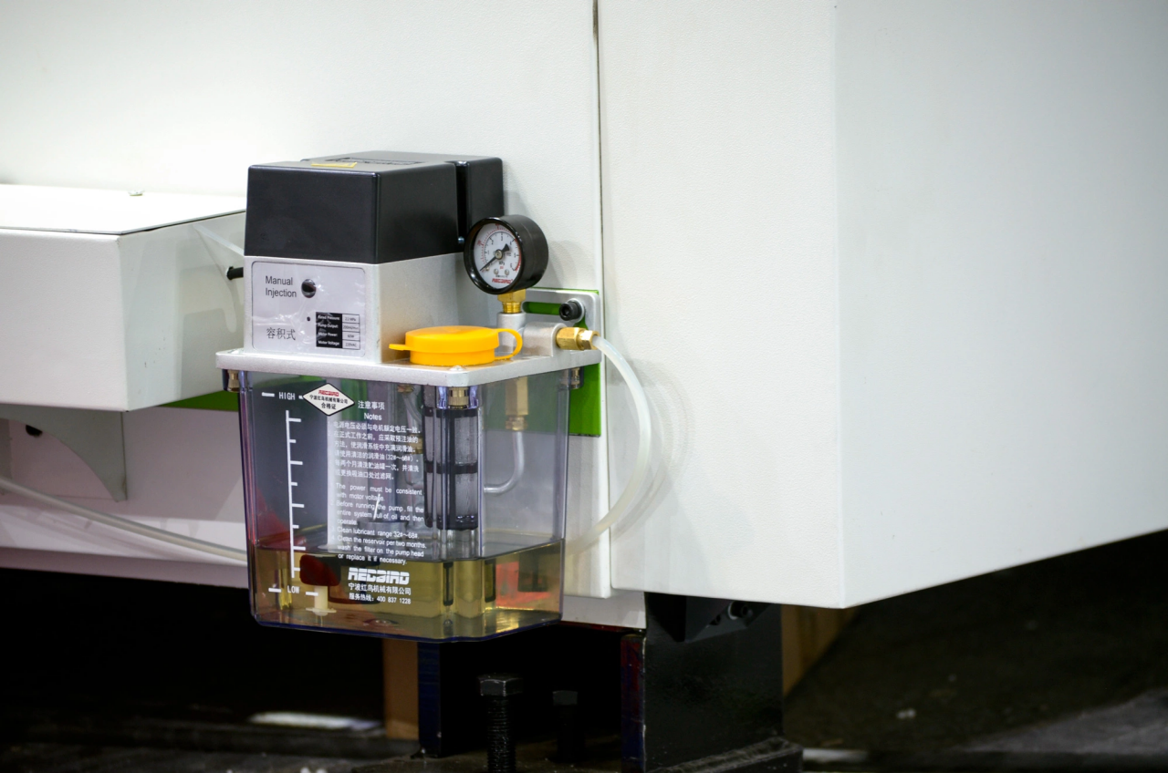 1500*3000mm 500w Racuys Or Ipg Fiber Laser Cutting Machine 1500*3000mm 500w Racuys Veya Ipg Fiber Lazer Kesim Makinesi