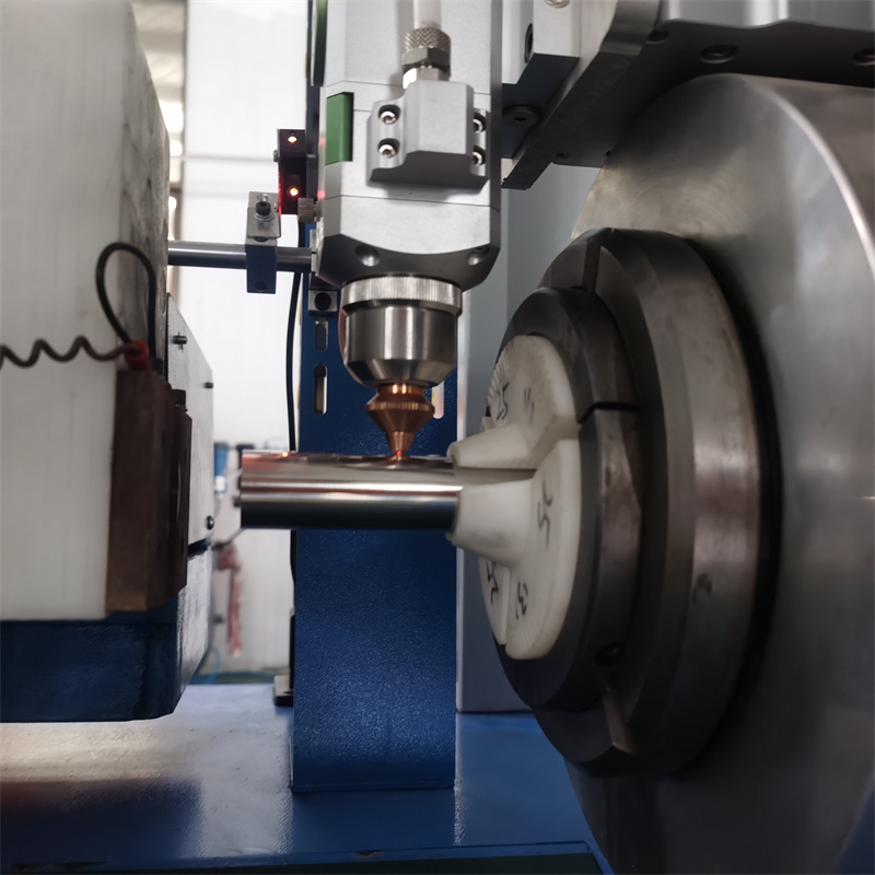 1530 Cnc Sac Fiber Lazer Kesim Makinesi