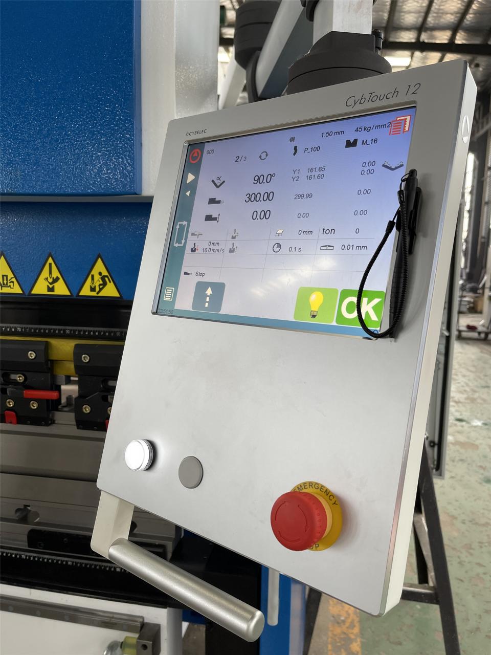 160t-4000 4 Eksenli Cnc Hidrolik Bükme Makinası Abkant Pres