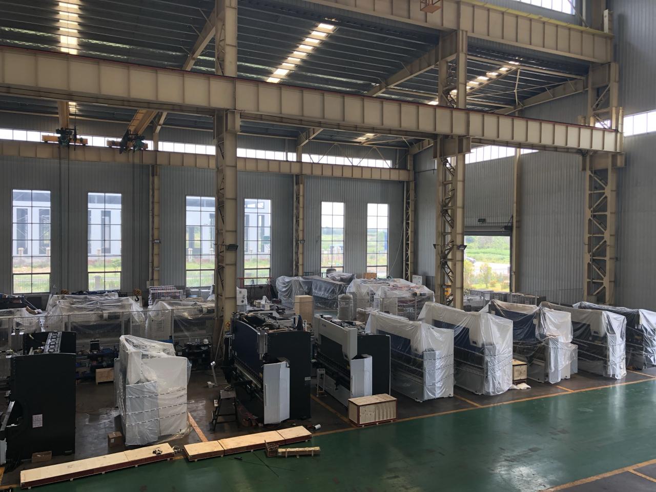 16mm Hydraulic Guillotine Shearing Machine For Sheet Metal Cutting 6 Meters 6 Metre Sac Kesme İçin 16mm Hidrolik Giyotin Kesme Makinesi