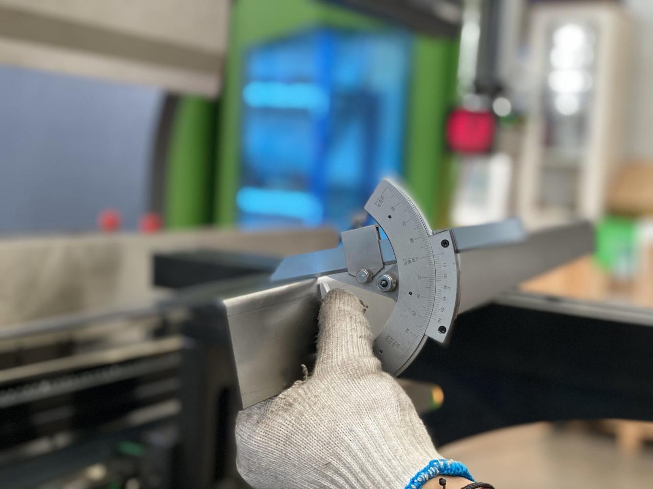 16mm Hydraulic Guillotine Shearing Machine For Sheet Metal Cutting 6 Meters 6 Metre Sac Kesme İçin 16mm Hidrolik Giyotin Kesme Makinesi