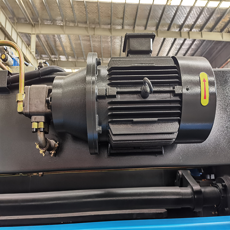 300t/4000 Hydraulic Press Brake Machine 300t/4000 Hidrolik Abkant Pres Makinası