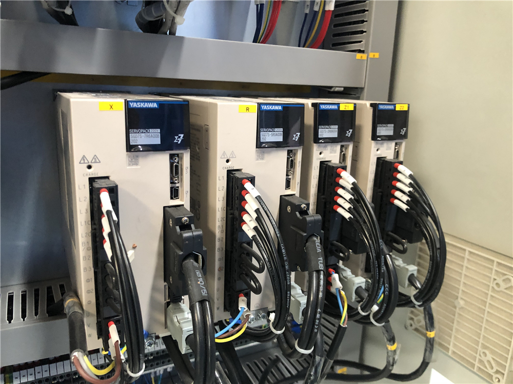 3+1 Axis Cnc Hydraulic Press Brake With Esa System 3+1 Eksen Cnc Hidrolik Abkant Esa Sistemli