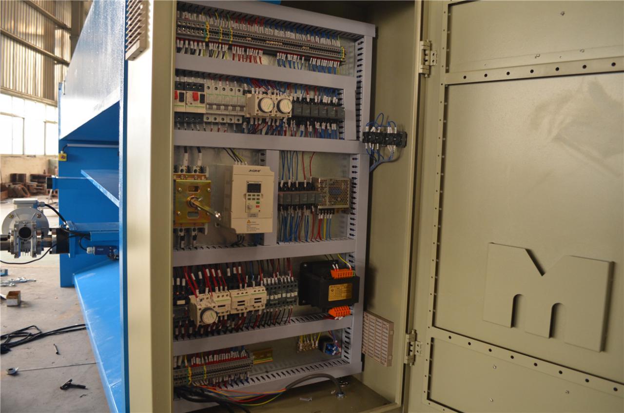 6*3200mm Guillotine Shears Metal Shear Hydraulic Iron Sheet Cutting Shearing Machine 6*3200mm Giyotin Makas Metal Makas Hidrolik Sac Kesme Makas