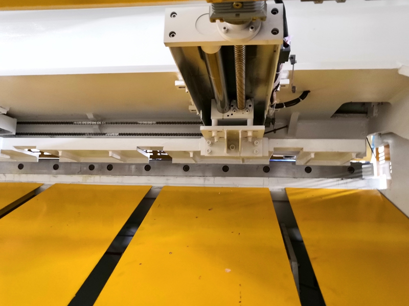 6mm Q11 Electric Sheet Plate Shearing Machine 8 Feet Sheet Metal Shearing Machine 6mm Q11 Elektrikli Sac Levha Kesme Makinesi 8 Feet Sac Kesme Makinesi