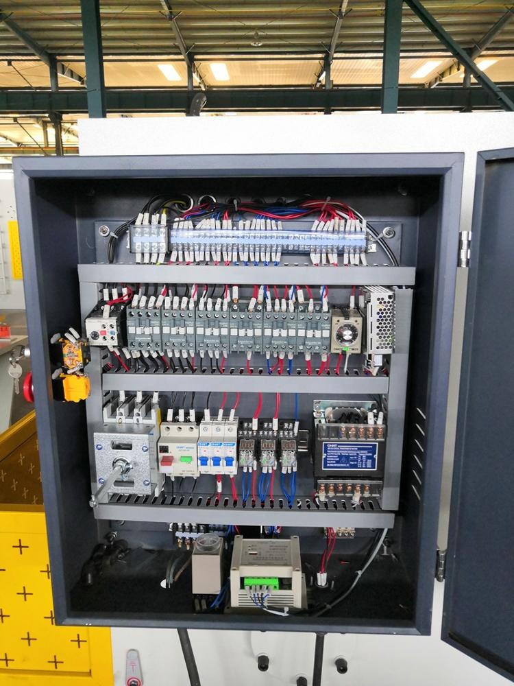 6mm Q11 Electric Sheet Plate Shearing Machine 8 Feet Sheet Metal Shearing Machine 6mm Q11 Elektrikli Sac Levha Kesme Makinesi 8 Feet Sac Kesme Makinesi