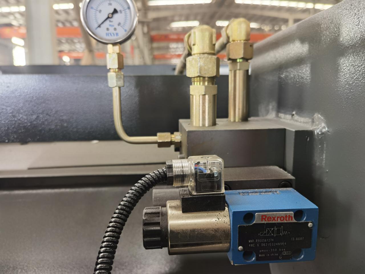 6x3200mm Paslanmaz Sac Kesme Makinası, Otomatik Sac Kesme Makinası