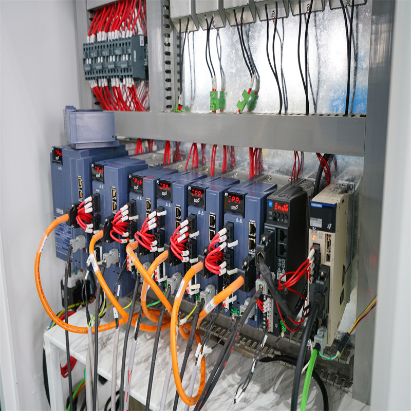 CNC Lazer İmalatı 500W 1000W 2000W Paslanmaz Çelik Fiber Lazer Kesim Makinesi