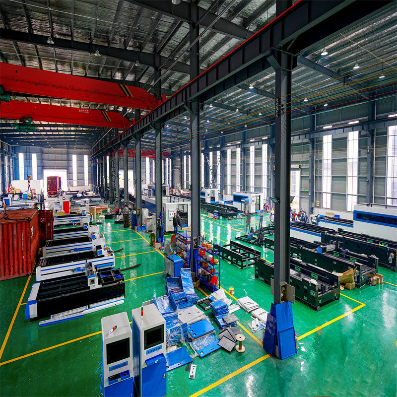 Yüksek Güç 3015 2000W Sac Cnc Fiber Lazer Kesim Makinesi 3