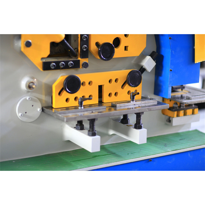 Küçük Cnc Q35y-16 40 Ton Demir İşçiliği Hidrolik Kombine Delme Makinesi