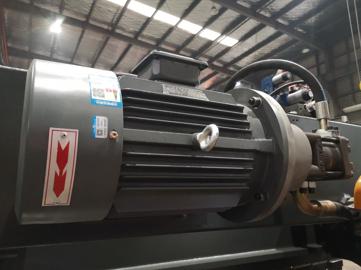 Delem Da66t 125 3+1 4+1 6+1 8+1 Cnc Hydraulic Press Brake For Metal Plate Bending Delem Da66t 125 3+1 4+1 6+1 8+1 Cnc Metal Plaka Bükme Pres Hidrolik Abkant