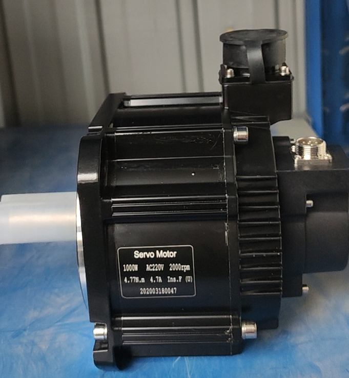 High Precision Fiber Laser Cutting Metal Stainless Steel Carbon 2000w Yüksek Hassasiyetli Fiber Lazer Kesim Metal Paslanmaz Çelik Karbon 2000w