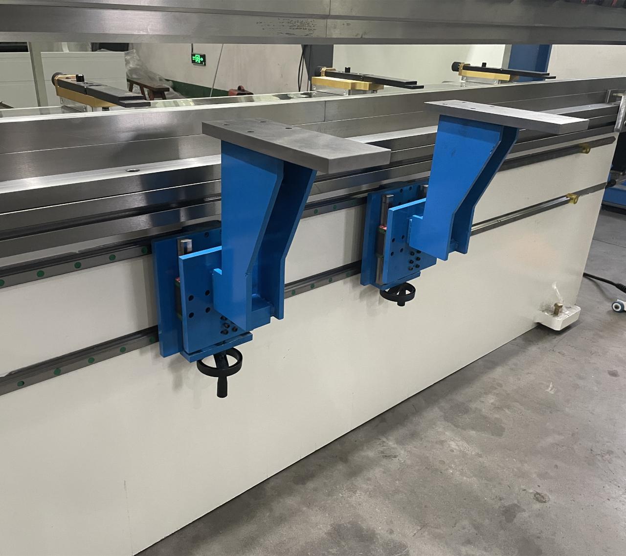 High Quality 3m Press Brake Machine Hydraulic 100 Ton For Sheet Metal Bending Sac Bükme İçin Yüksek Kaliteli 3m Abkant Pres Makinesi Hidrolik 100 Ton