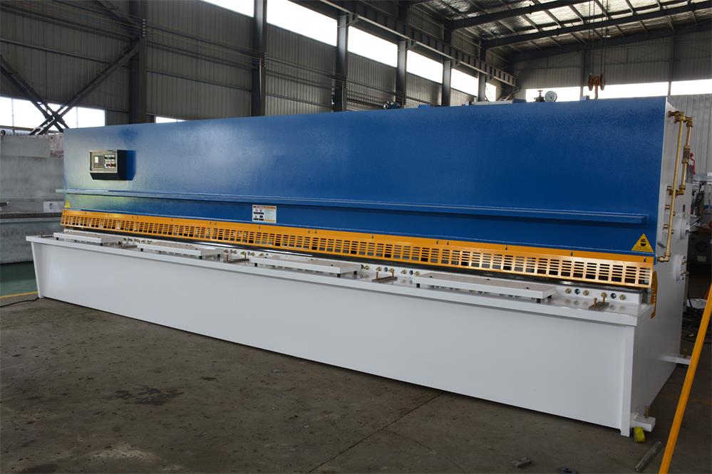 Hydraulic Pendulum Shearing Machine Cnc Automatic Guillotine Shearing Machine Hidrolik Sarkaçlı Kesme Makinası Cnc Otomatik Giyotin Makas Makinası