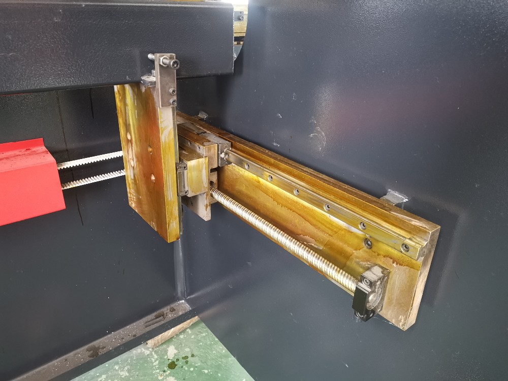 Hydraulic Stainless Steel Wc67y/k-300/6000 Mould Crowning Press Brake Hidrolik Paslanmaz Çelik Wc67y/k-300/6000 Kalıp Taçlama Abkant Pres