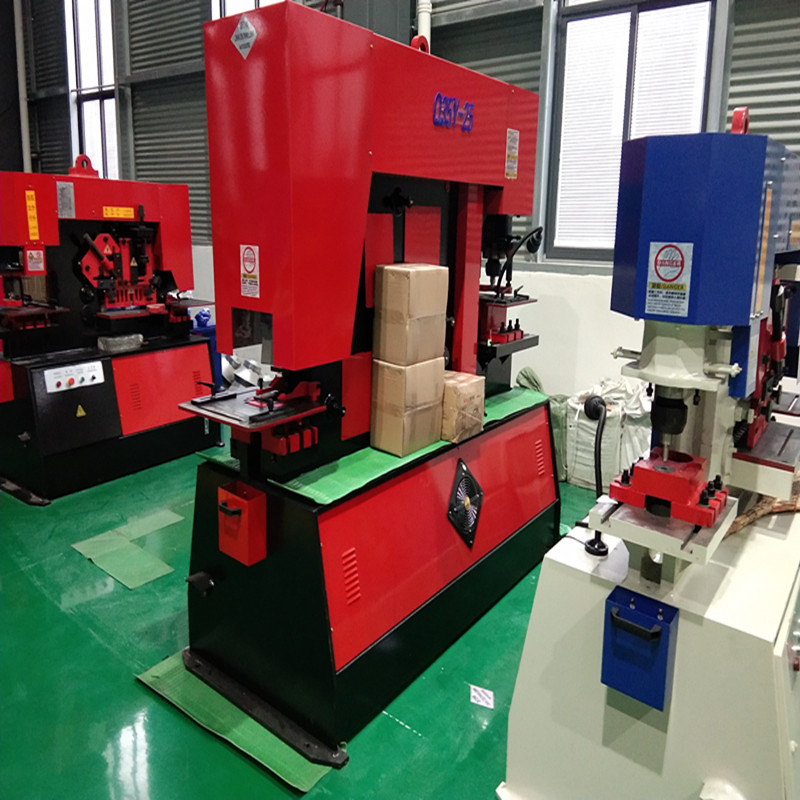 Q35y Series Hydraulic Ironworker Shearing And Punching Machine Q35y Serisi Hidrolik Demirci Kesme ve Delme Makinesi