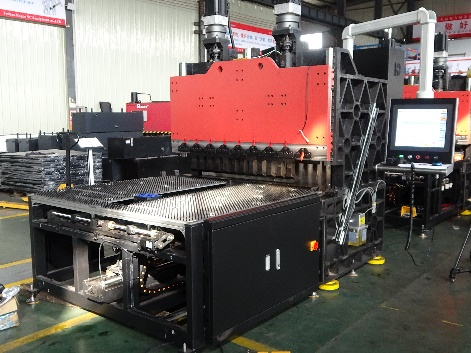 Steel Sheet Aluminum Bending Hydraulic Press Brake Machine Sac Alüminyum Bükme Hidrolik Abkant Pres Makinası