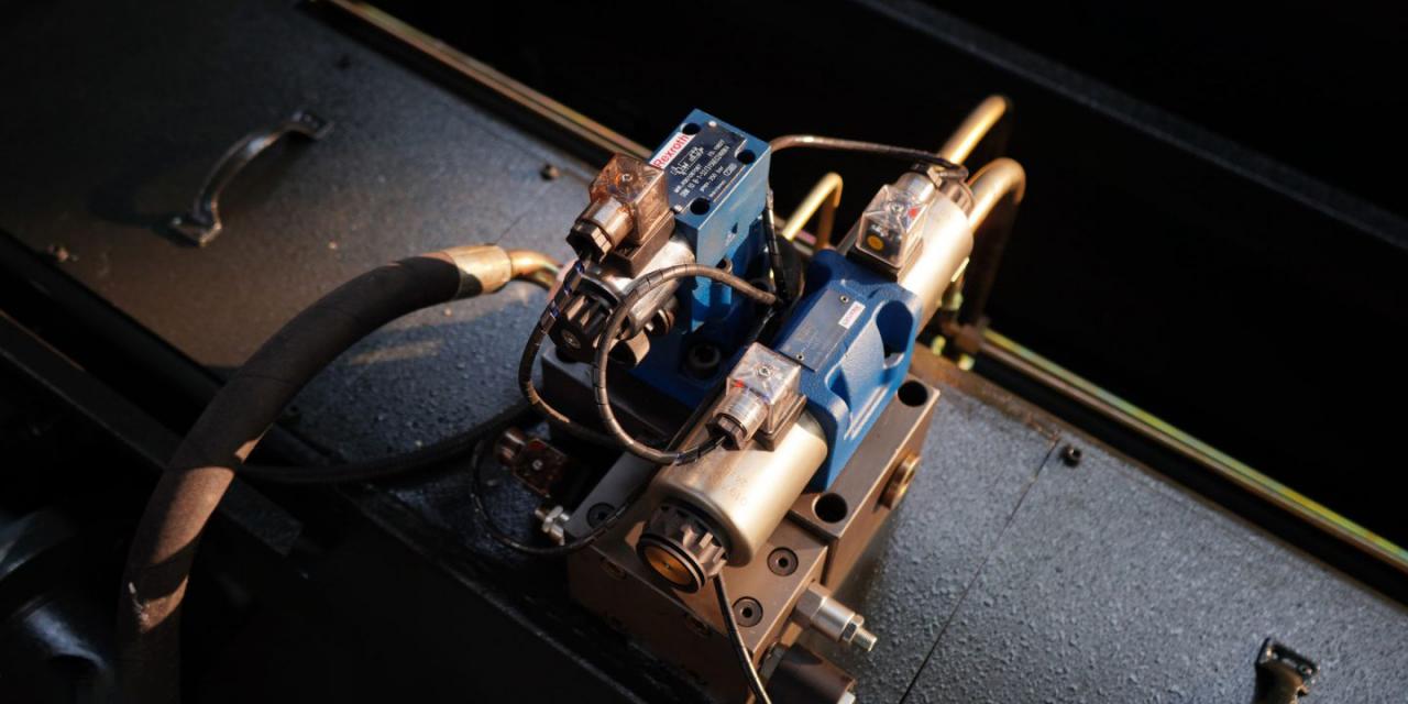 Wc67 Hydraulic Press Brake / CNC Press Bending Machine / Plate Bending Machine China Wc67 Hidrolik Abkant Pres / CNC Abkant Bükme Makinası / Plaka Bükme Makinası Çin